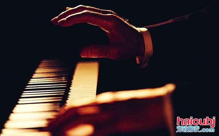 昆明靠譜的鋼琴搬運(yùn),韓國鋼琴搬家,昆明搬運(yùn)鋼琴哪家技術(shù)好.jpg 昆明靠譜的鋼琴搬運(yùn),韓國鋼琴搬家,昆明搬運(yùn)鋼琴哪家技術(shù)好.jpg